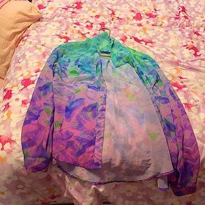 This is a Decree button up top, in beautiful colors!